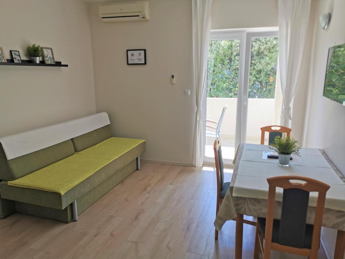 Lenka Apartments I Novalja Exterior photo
