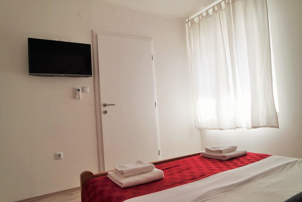 Lenka Apartments I Novalja Exterior photo